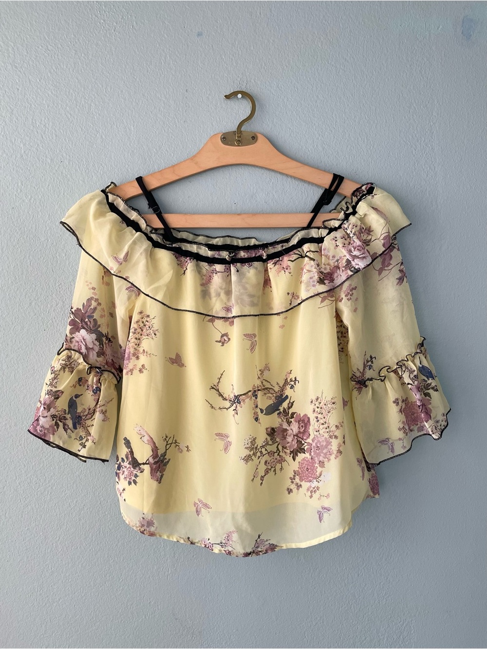 ♦️5/$15♦️ OLM | Yellow Floral Cold Shoulder Cottagecore Fairy Y2k Blouse